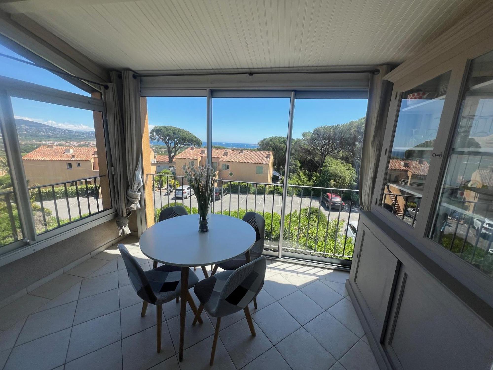 Appartement Vue Mer Golfe De Saint-Tropez Cogolin Luaran gambar